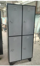 4 Lockers